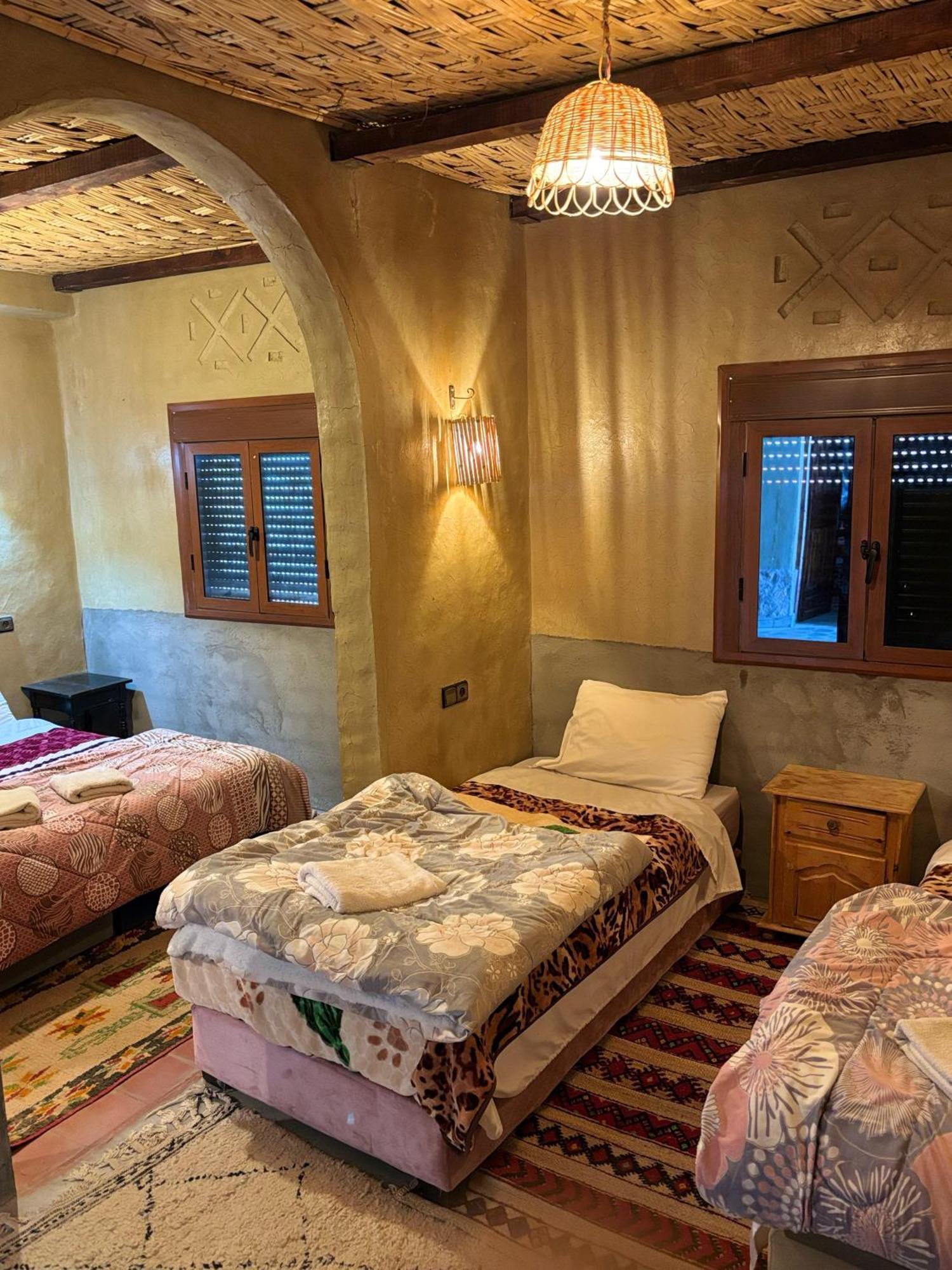 Auberge Restaurant Afoud Agoudal Oda fotoğraf
